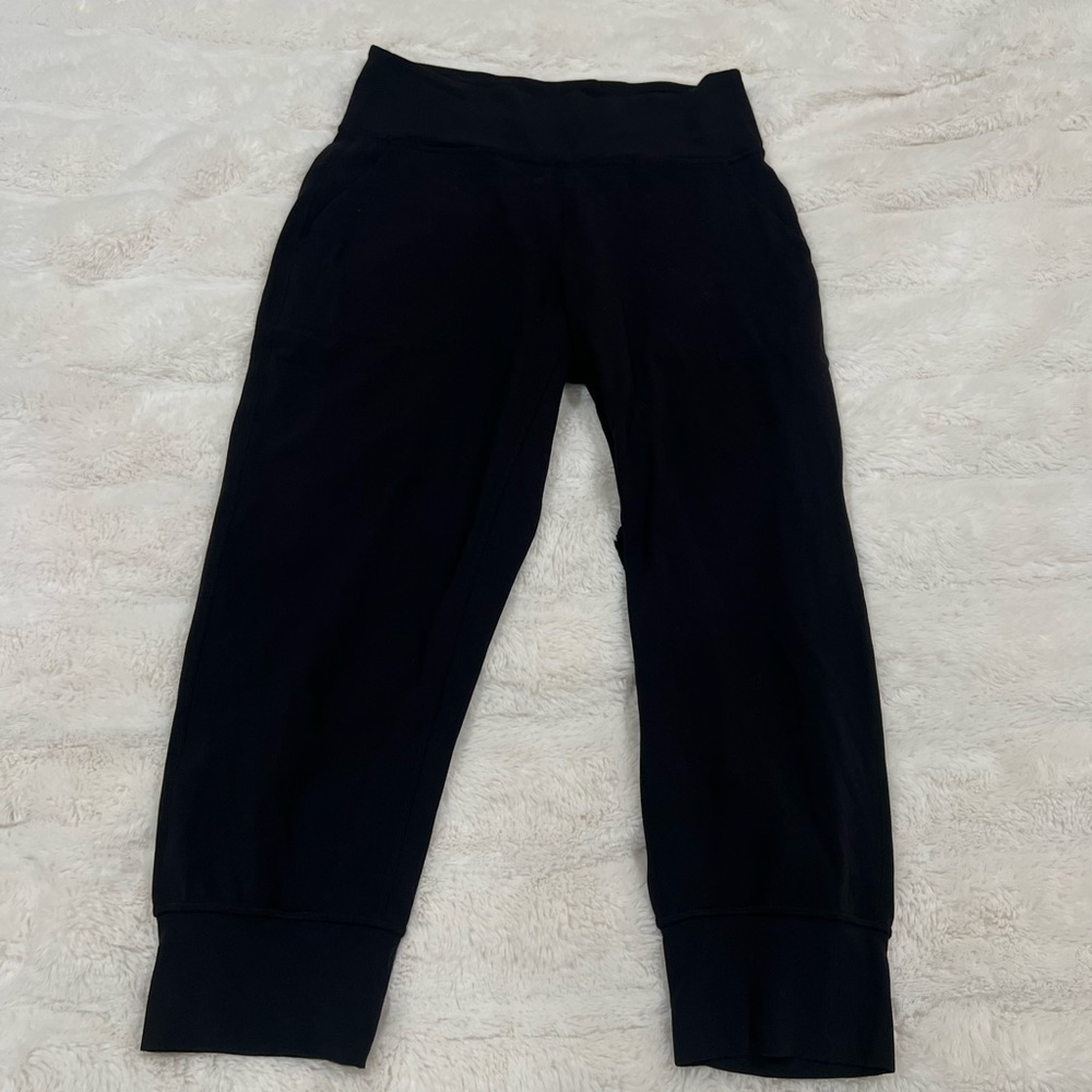 Lululemon Align Cropped Joggers